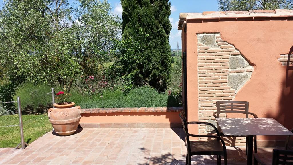 Agriturismo Palazzo Val Del Sasso Villastrada (Umbria) Exterior foto
